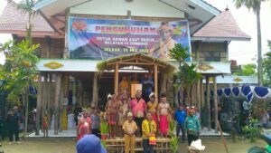 Pengukuhan Ketua Dewan Adat Papua Wilayah III Doberay
